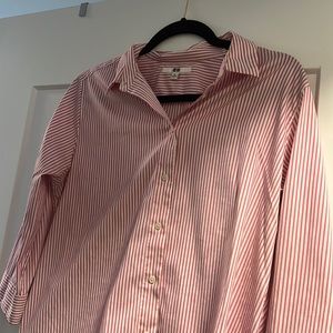 Women’s Long Sleeved Blouse